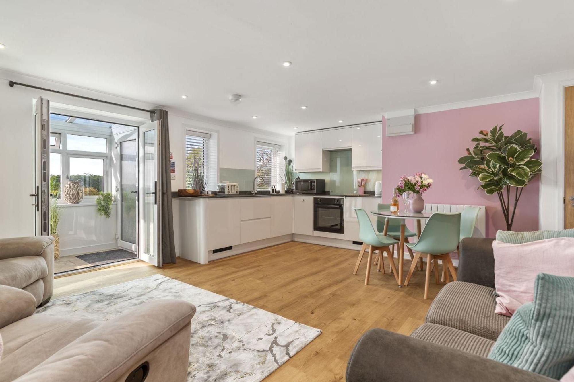 The Hidden Valley - A Stylish Rural Retreat, Perfect For Families St Clears Extérieur photo