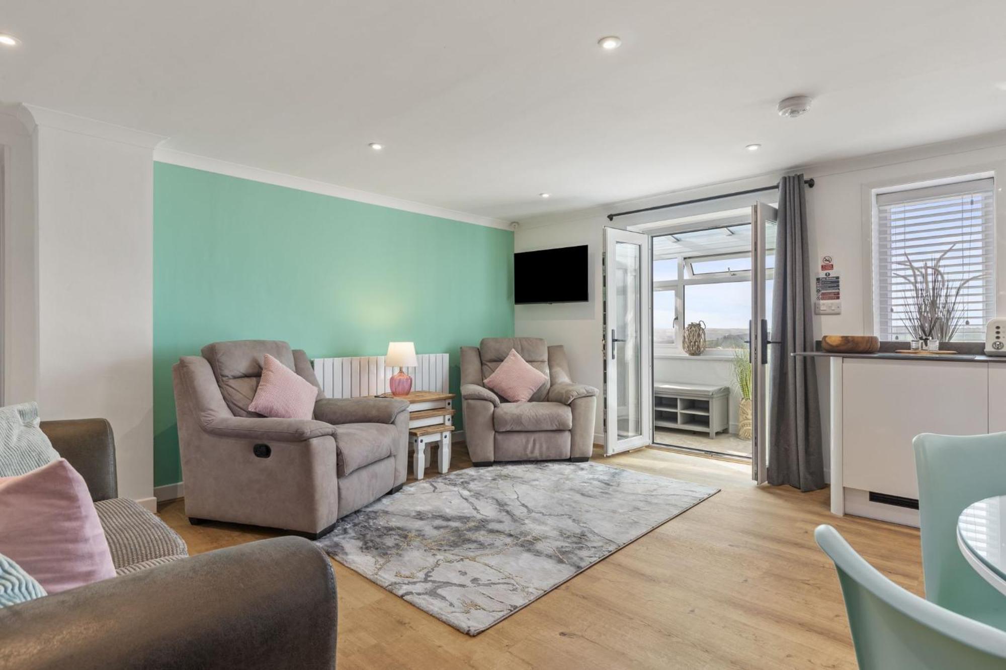 The Hidden Valley - A Stylish Rural Retreat, Perfect For Families St Clears Extérieur photo