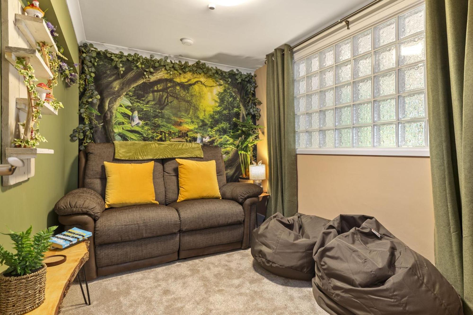 The Hidden Valley - A Stylish Rural Retreat, Perfect For Families St Clears Extérieur photo